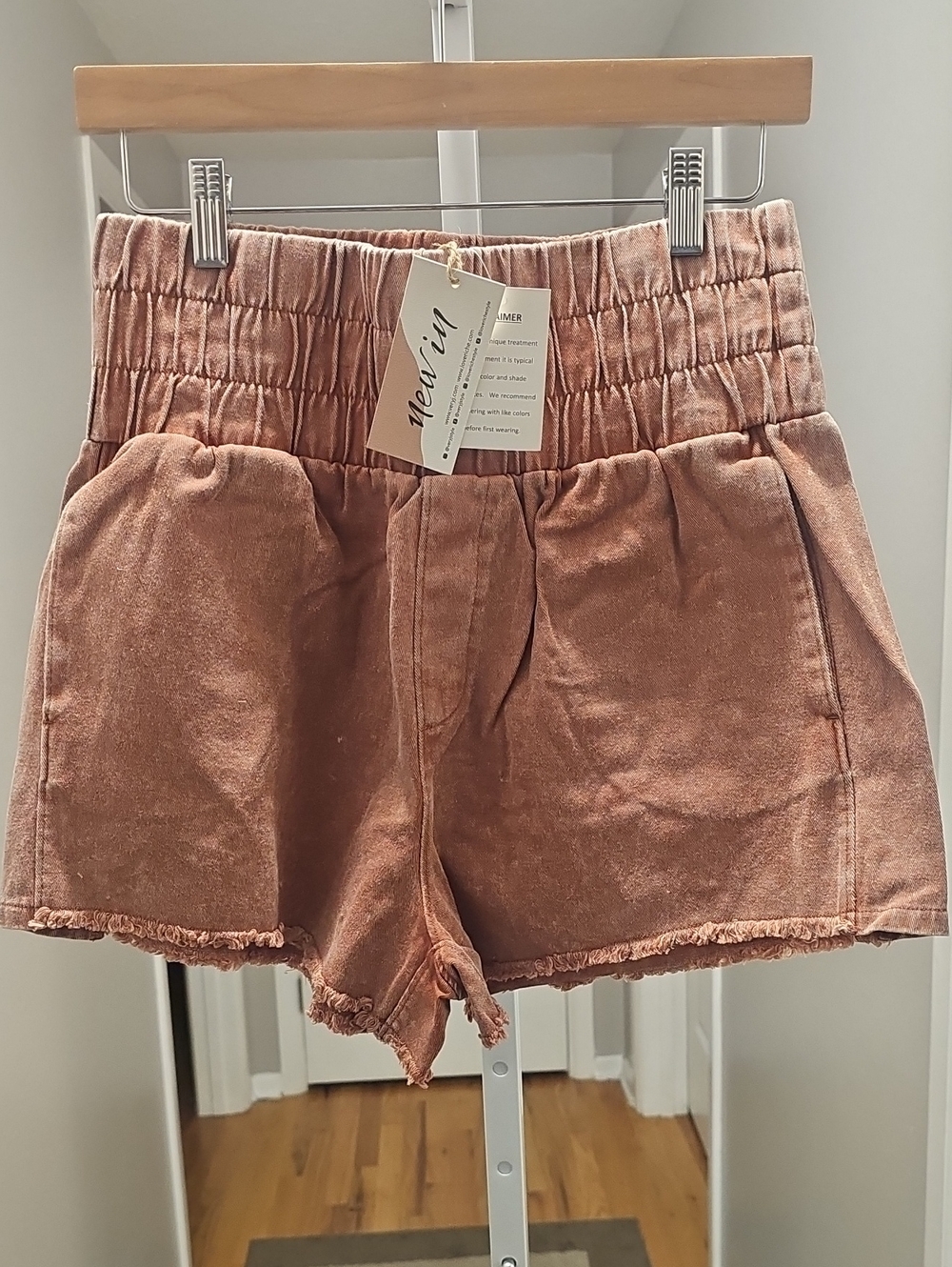 Very J Rust-Pink High-Waist Smocked Shorts